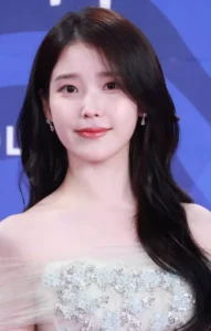 IU (Lee Ji-eun)